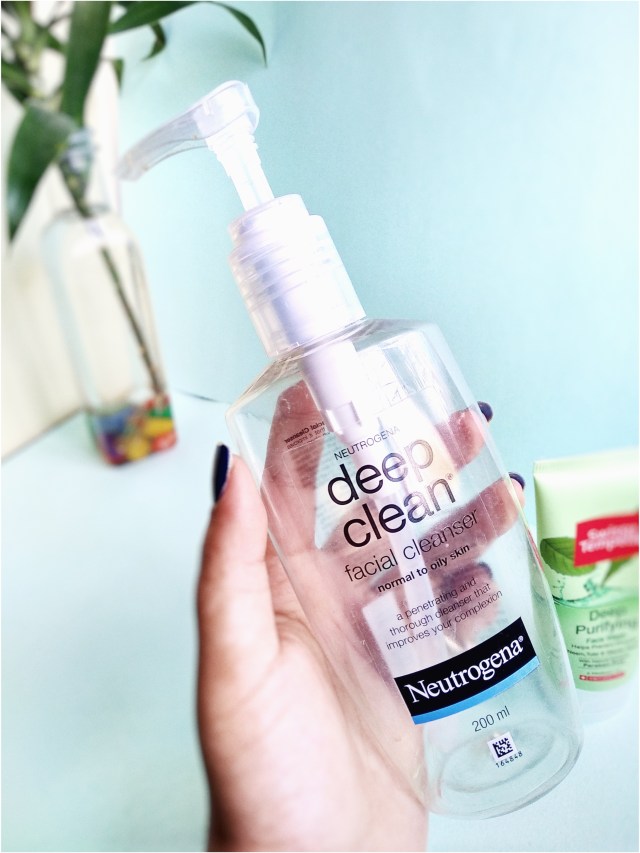 NeutrogenaDeepCleanFacialCleanser[1]